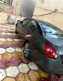 نيسان ماكسيما